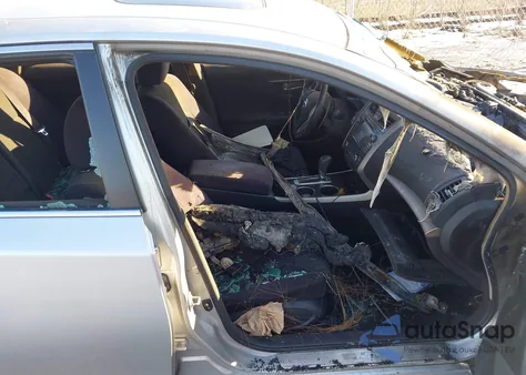 2013 Nissan Altima 3.5 Sv z USA, uszkodzony, nr VIN 1N4BL3AP1DC209948